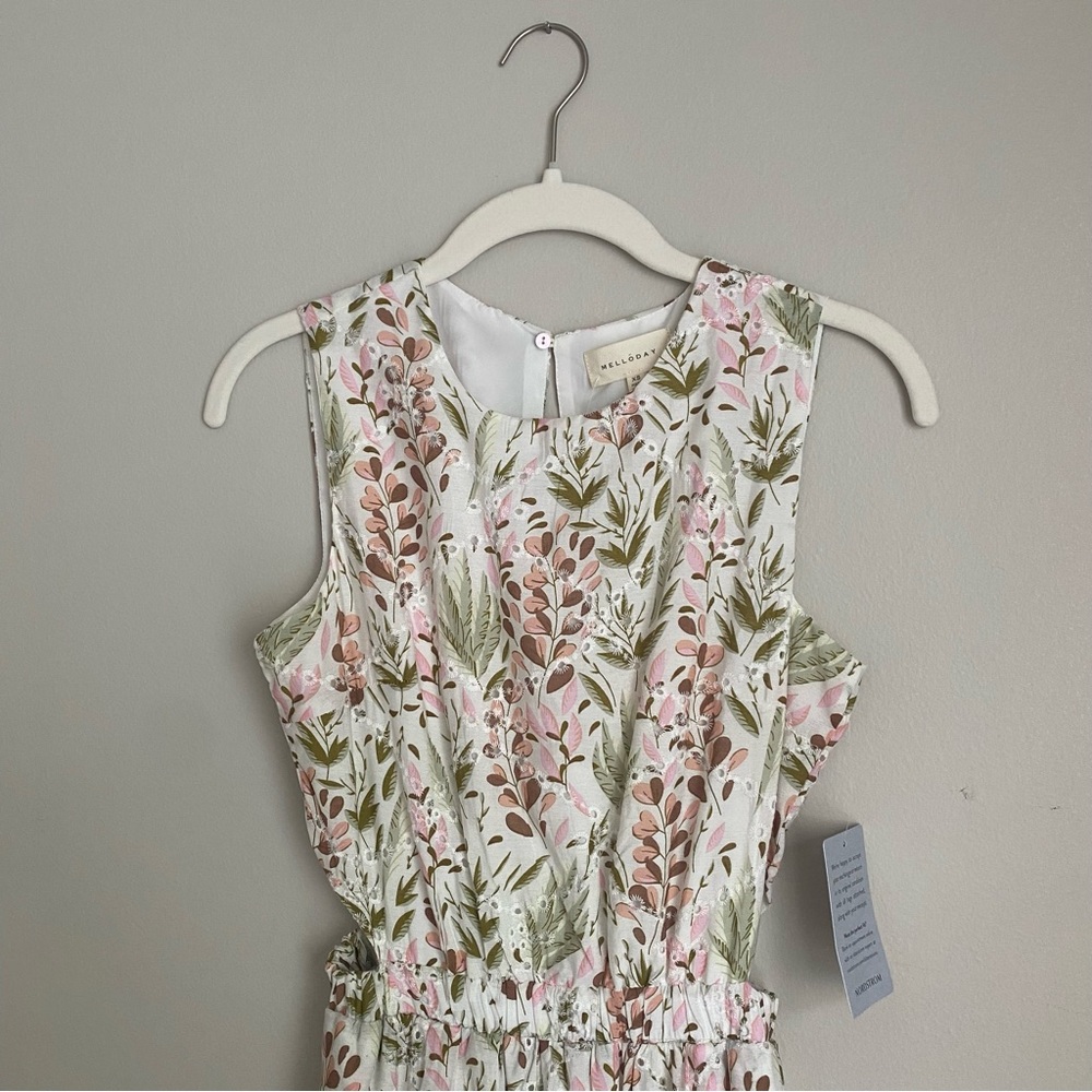 NWT Melloday Cutout Maxi Dress in Floral Print